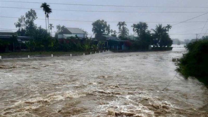 Floodwater inundates hundreds of hectares of crops in Central Highlands